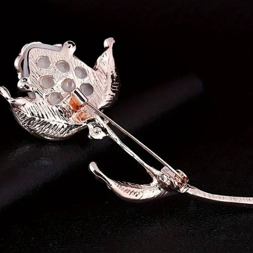 Crystal Rhinestone Rose Brooch Womens Enamel Fashion Floral Pin New - Picture 4 of 5